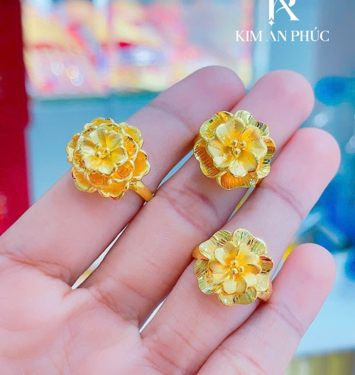 Nhẫn hình hoa vàng 24k (2)