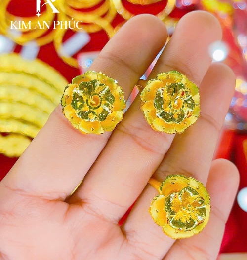 Nhẫn hình hoa vàng 980 (2)