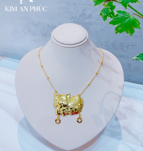 Dây chuyền liền mặt vàng 610 (2)