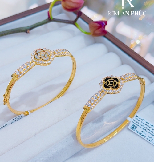 Vòng tay lấp lánh vàng 610
