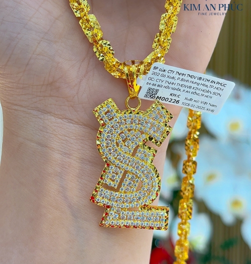 Mặt dây chuyền đính đá (1)