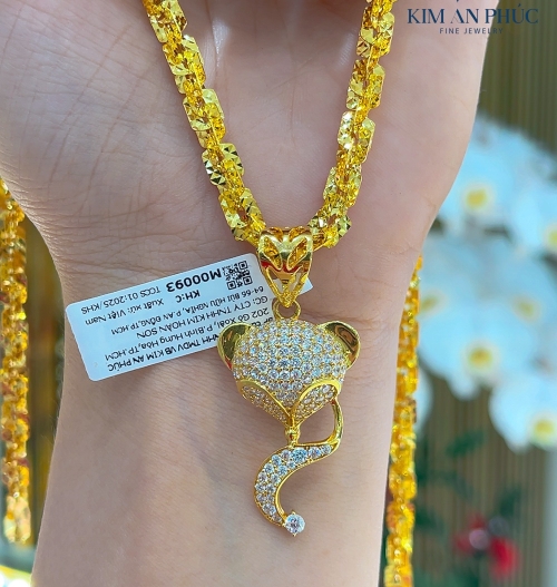 Mặt dây chuyền đính đá (1)
