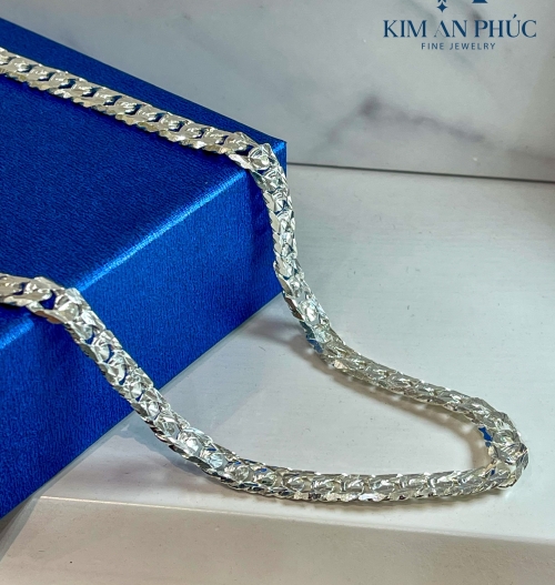 Dây chuyền bạc khí chất