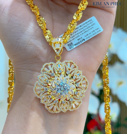 Mặt dây chuyền đính đá (4)