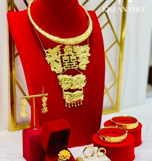 Dây cưới liền mặt