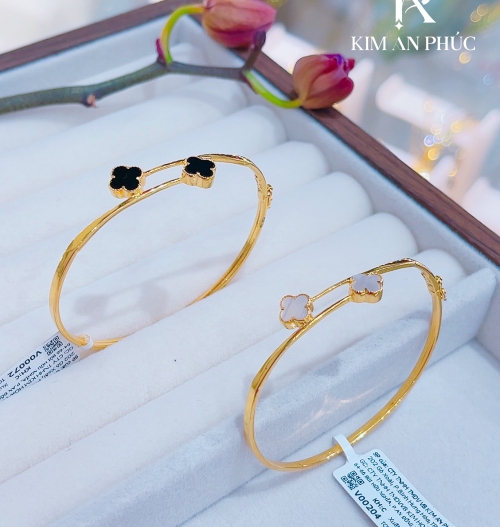 Vòng tay lấp lánh vàng 610 (1)