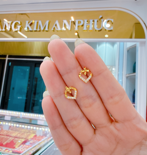 bông tai đít đẩy kiểu hột trắng 