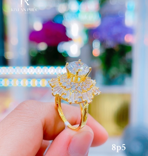 Nhẫn nữ hoàng hột cao vàng 610