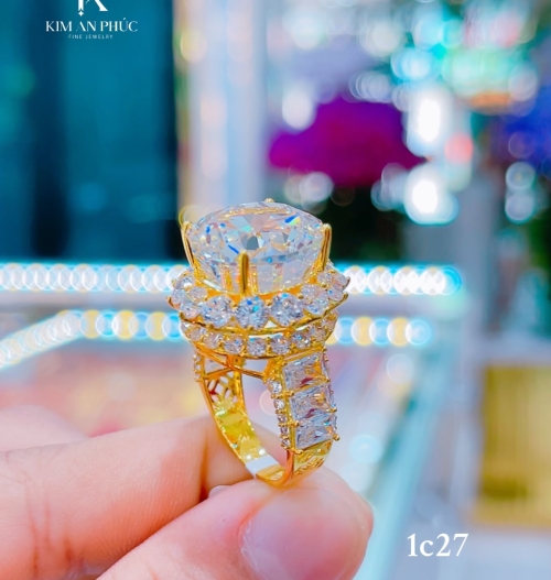 Nhẫn nữ hoàng hột cao vàng 610