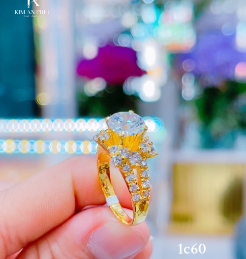 Nhẫn nữ phong thái vàng 610