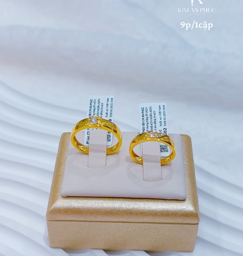 Nhẫn uyên ương vàng 610