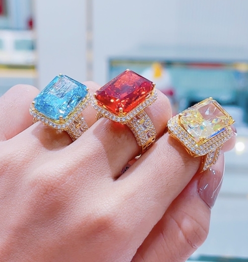 Nhẫn nữ phong thái vàng 610