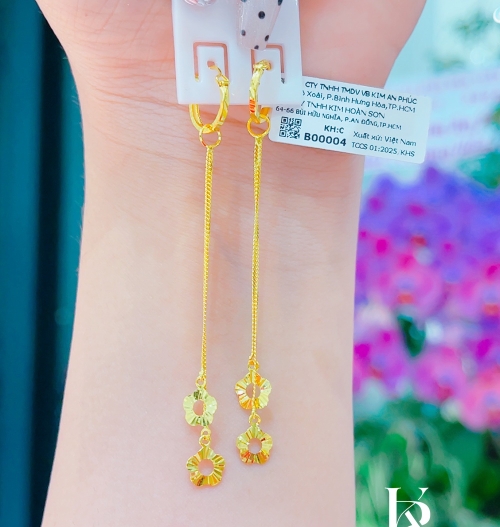 bông tai tòn ten kiểu dây