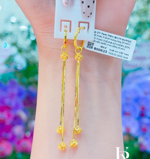 bông tai tòn ten kiểu dây