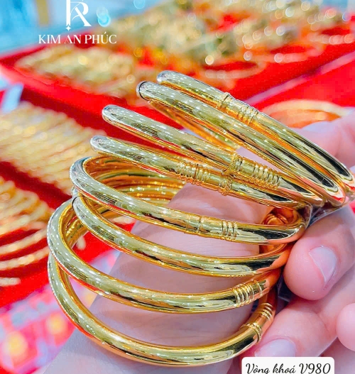 Vòng tay vàng 980 (2)