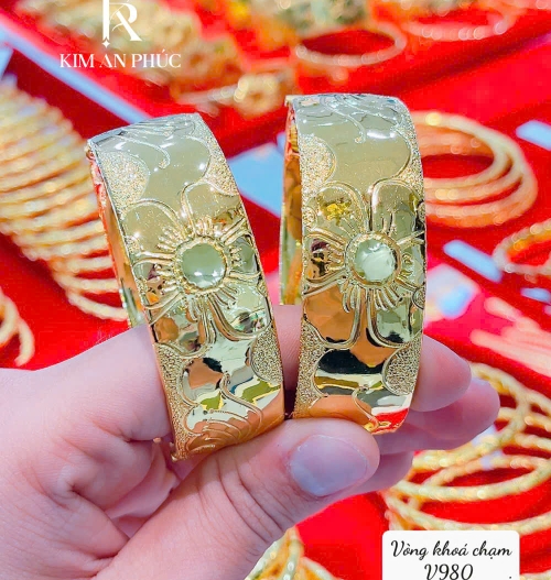 Vòng tay vàng 980 (6)