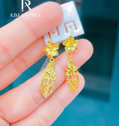 Bông tai hình hoa vàng 980 (12)