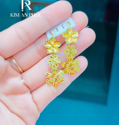 Bông tai hình hoa vàng 980 (14)