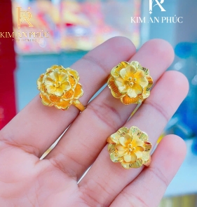 Nhẫn hình hoa vàng 24k (2)