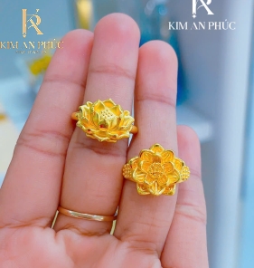 Nhẫn hình hoa sen vàng 24k