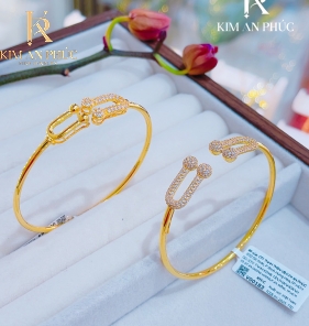 Vòng tay lấp lánh vàng 610