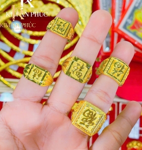 Nhẫn hình chữ vàng 980