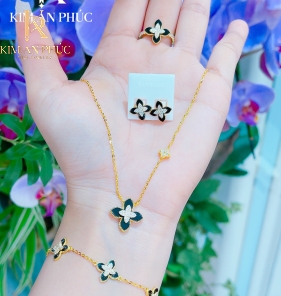 combo 4 món tết (lắc tay-dây chuyền-nhẫn-bông tai) vàng 610 (2)