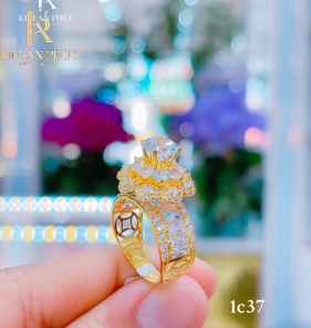 Nhẫn nữ hoàng hột cao vàng 610
